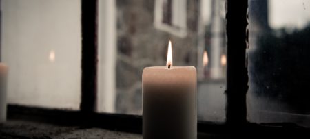 Williamsburg LED Candle  Christmas Window Candle